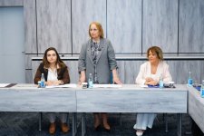 “Gender bərabərliyi və gender əsaslı ayrı-seçkilik” mövzusunda təlim keçirilib (FOTO)