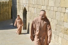 "Nəsimi" festivalı çərçivəsində İçəri Şəhərdə bir sıra maraqlı performanslar nümayiş olunub (FOTO)