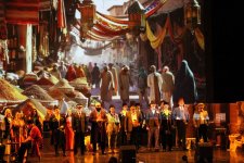 Kanadada “O olmasın, bu olsun” operettası səhnələşdirilib (FOTO)