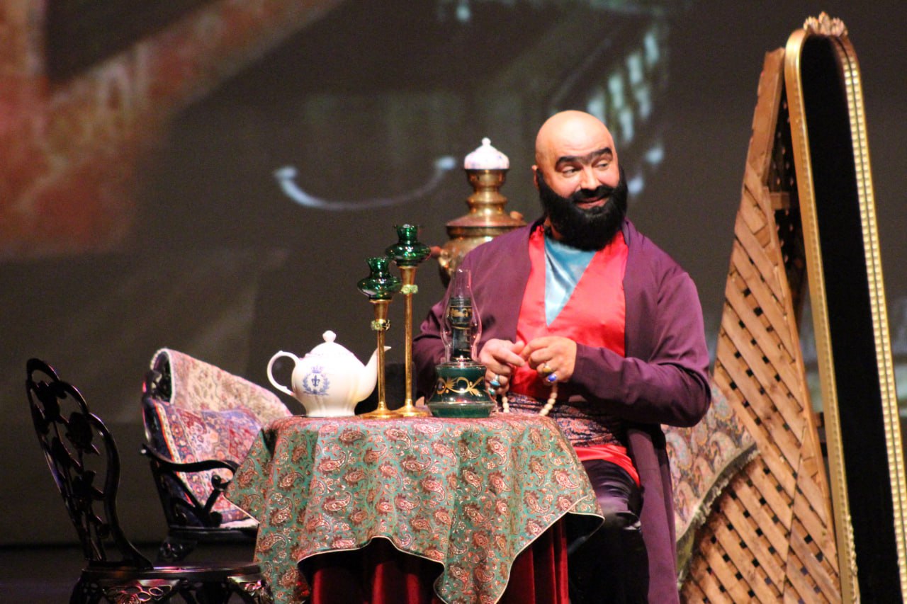 Kanadada “O olmasın, bu olsun” operettası səhnələşdirilib (FOTO)