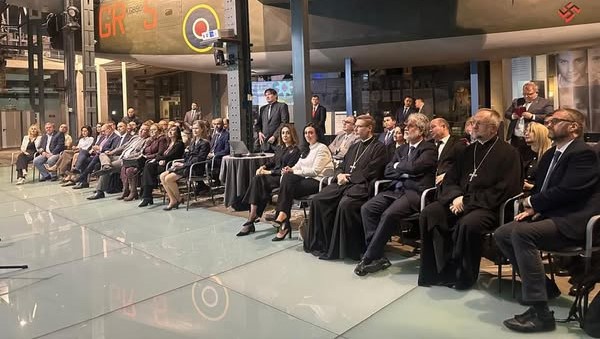 Varşava Üsyanı Muzeyində Azərbaycan dilində audio bələdçi istifadəyə verilib (FOTO)
