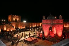 Nəsimi festivalının bağlanış tədbiri keçirilib (FOTO/VİDEO)