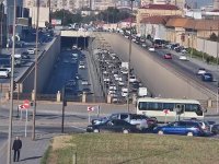 Sürücülərin NƏZƏRİNƏ: Bakıda bu yollarda sıxlıq var - SİYAHI (FOTO)