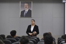 Şagirdlərin gələcək peşə istiqamətlərinin müəyyənləşdirilməsinə kömək etmək məqsədilə hazırlanmış “Peşə seçimi” aləti təqdim olunub
