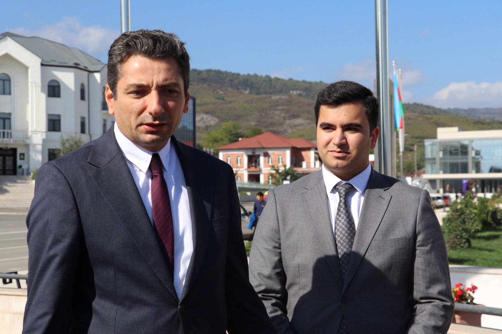 İğdır Azərbaycan Evi nümayəndələri Xankəndi və Xocalıda yenidənqurma işləri ilə tanış olublar- FOTO