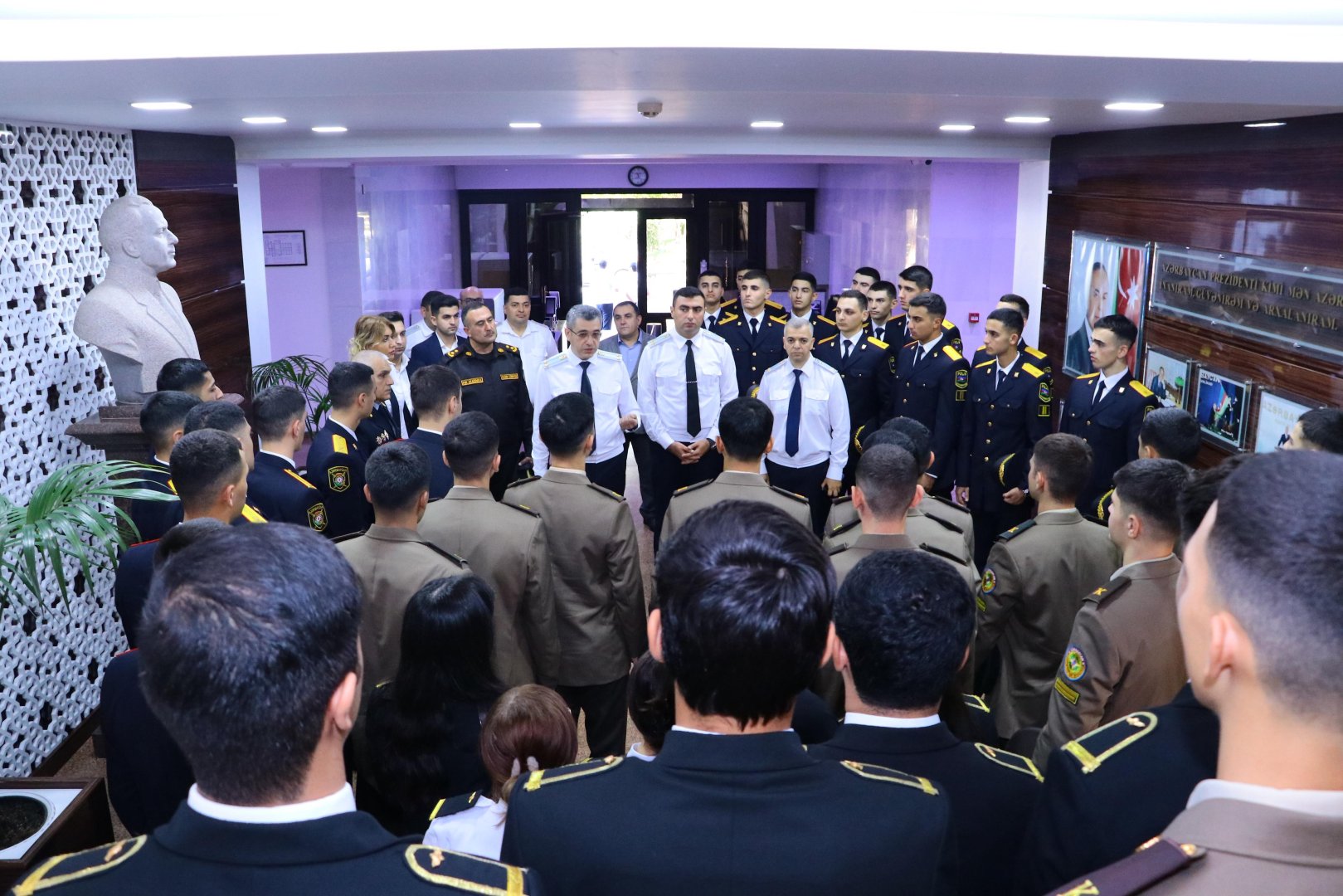 Bakı şəhər prokurorluğunda “Açıq qapı” günü keçirilib (FOTO)