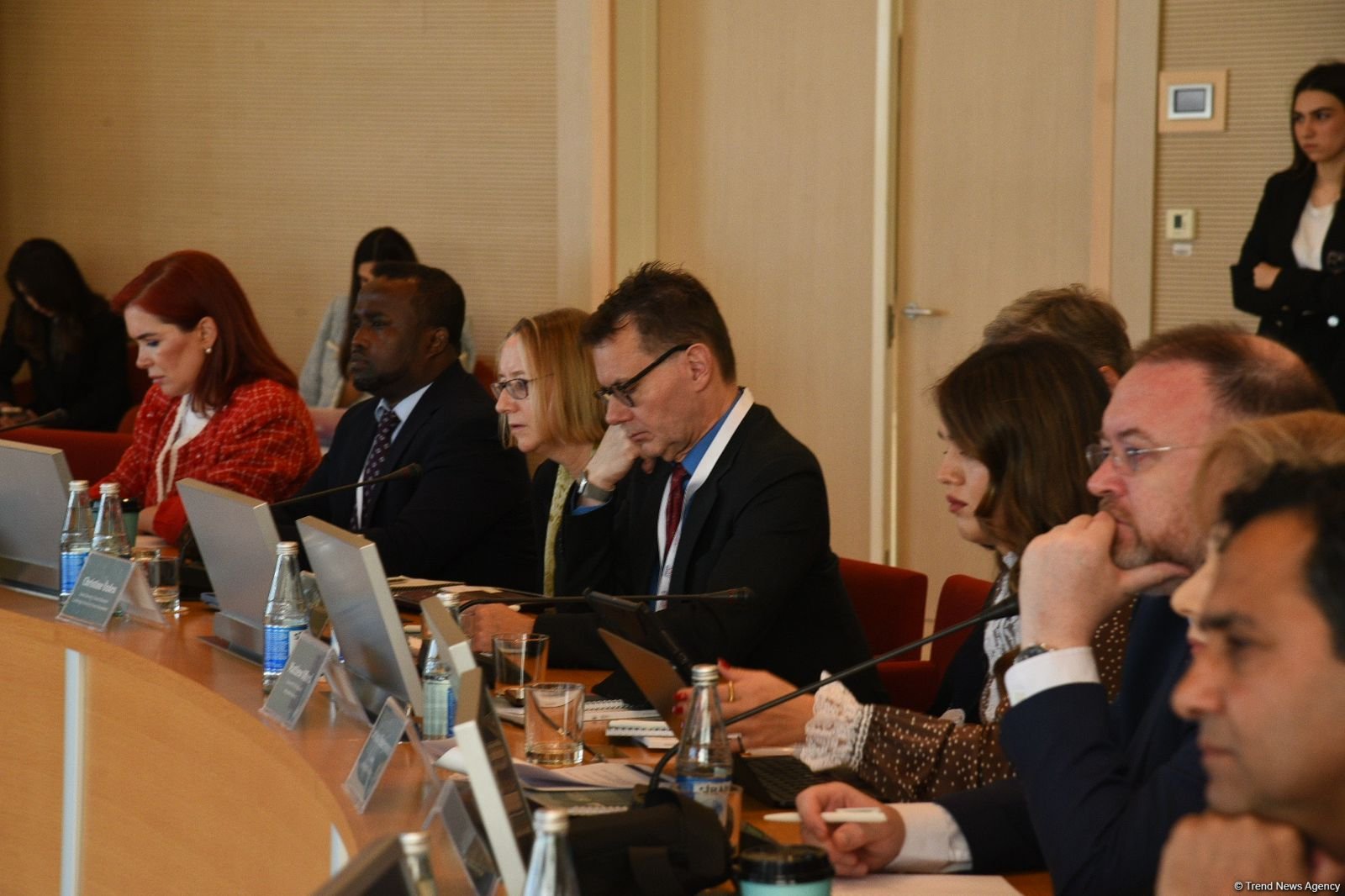 ADA Universitetində 1-ci Azərbaycan-Britaniya Siyasi Dialoqunun ikinci günü keçirilir (FOTO)