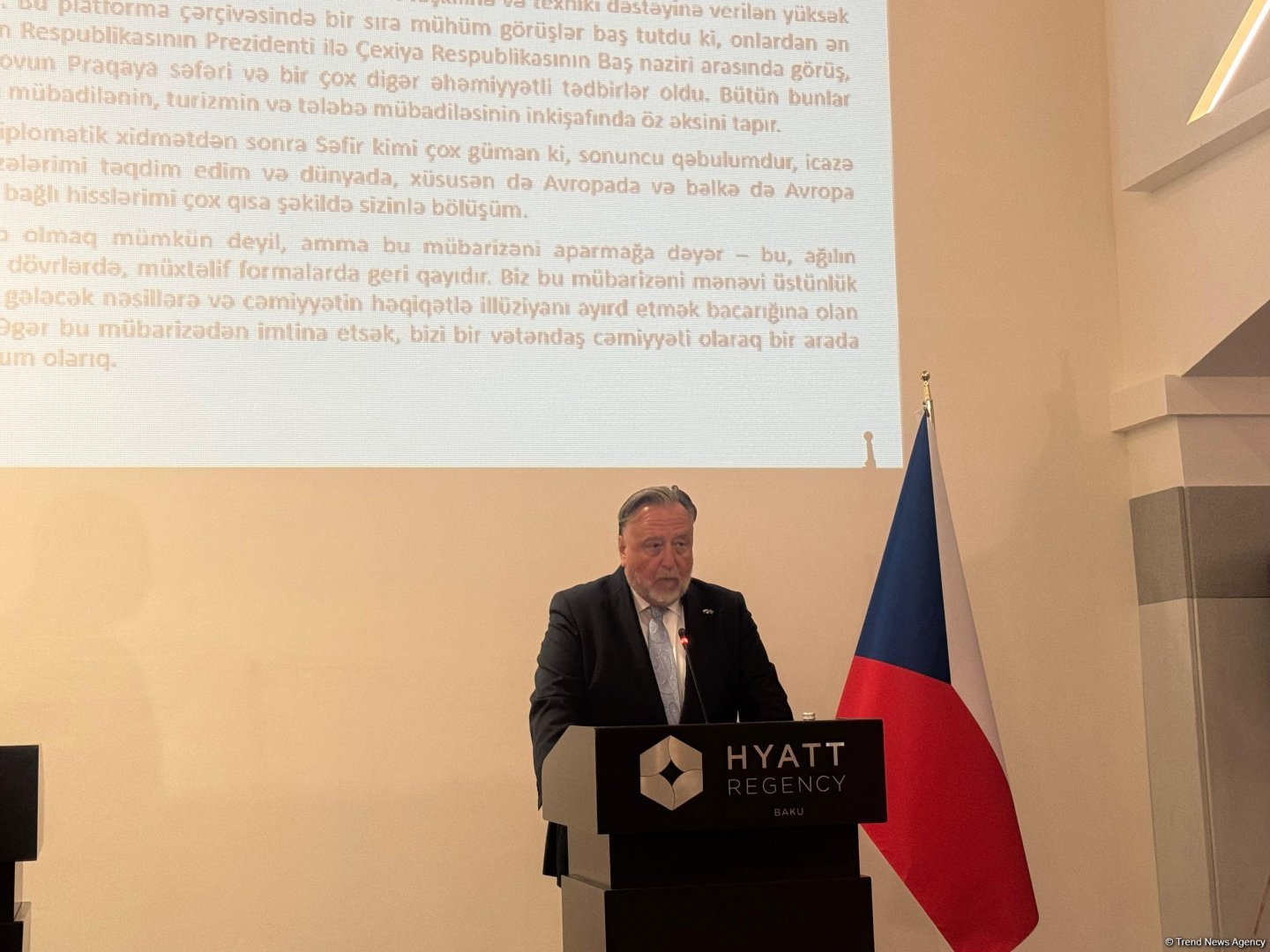 Çexiya ilə Azərbaycan arasındakı münasibətlər müsbət dinamika ilə inkişaf edir – səfir