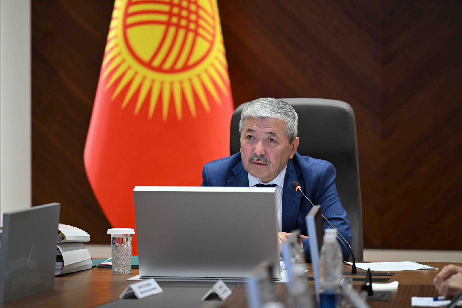 Qırğızıstanın Baş naziri Azərbaycana səfərə gəlib