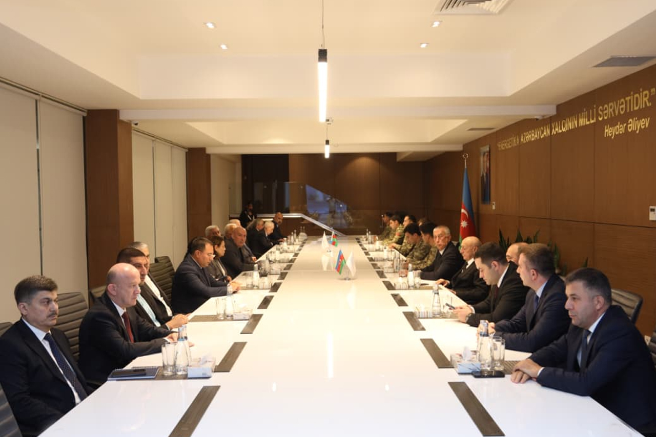 “AzərEnerji”də Anım Günü ilə bağlı tədbirlər keçirilib (FOTO)