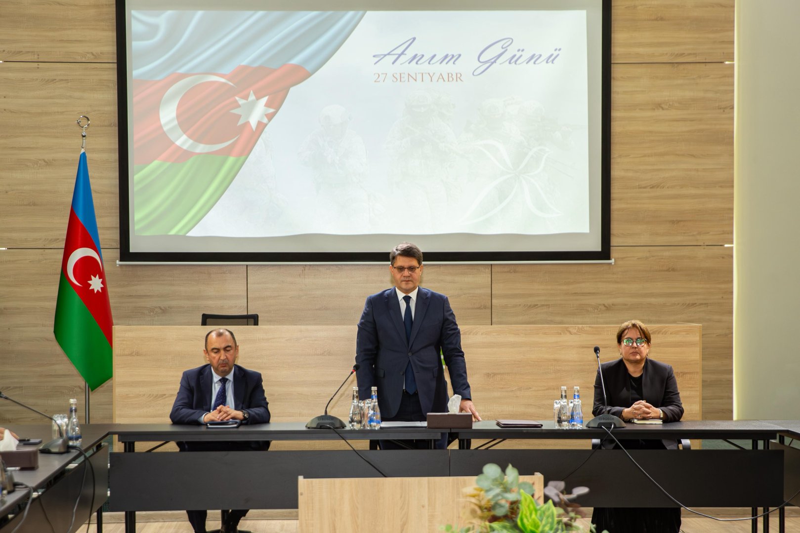 ETSN kollektivi şəhidlərin əziz xatirəsini yad edib (FOTO)