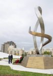 Əli Nağıyev və Orxan Sultanov Zəfər parkını ziyarət ediblər