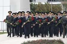 Dövlət və hökumət rəsmiləri Zəfər parkını ziyarət ediblər (FOTO/VİDEO)