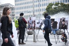 Münhenin mərkəzi meydanında Azərbaycanın mina qurbanlarına dair fotosərgi açılıb (FOTO)