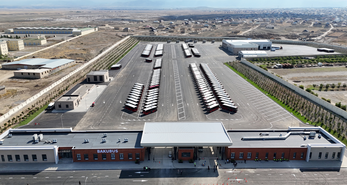 Prezident İlham Əliyev “BakuBus” MMC-nin Gəncə Avtoparkının açılışında iştirak edib (FOTO)
