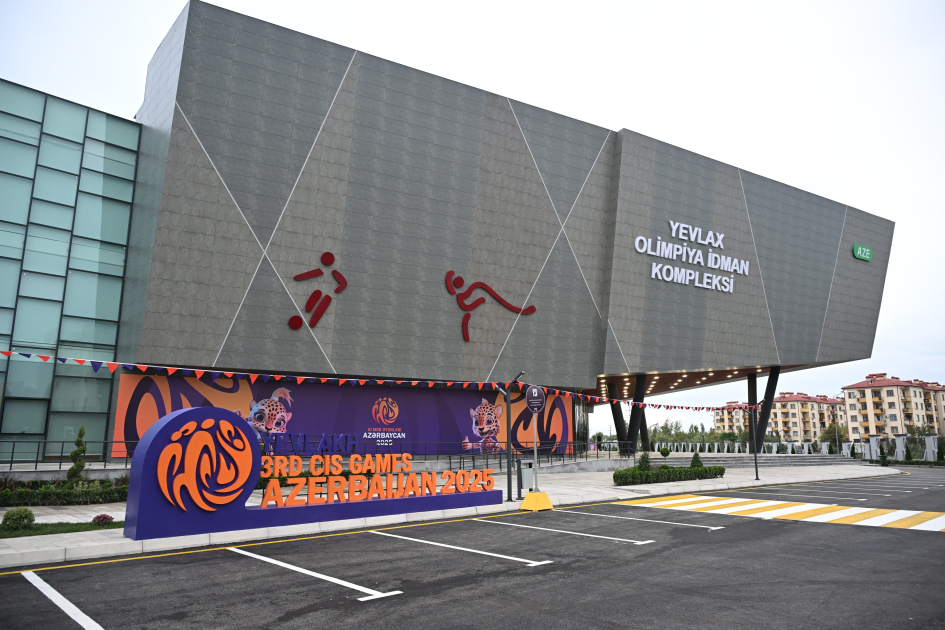 Prezident İlham Əliyev Yevlax Olimpiya İdman Kompleksinin açılışında iştirak edib (FOTO)