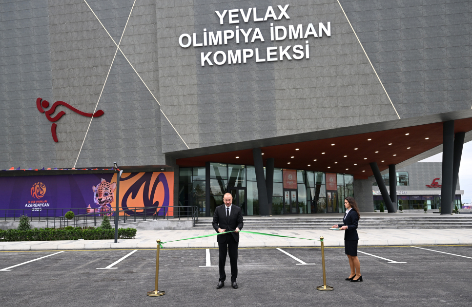 Prezident İlham Əliyev Yevlax Olimpiya İdman Kompleksinin açılışında iştirak edib (FOTO)