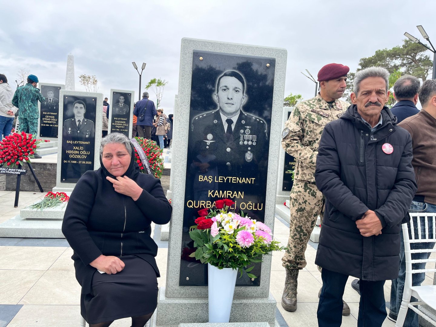 O balasından, mən də balamdan doymadım - Şəhid valideynləri övladlarını andılar (FOTO)