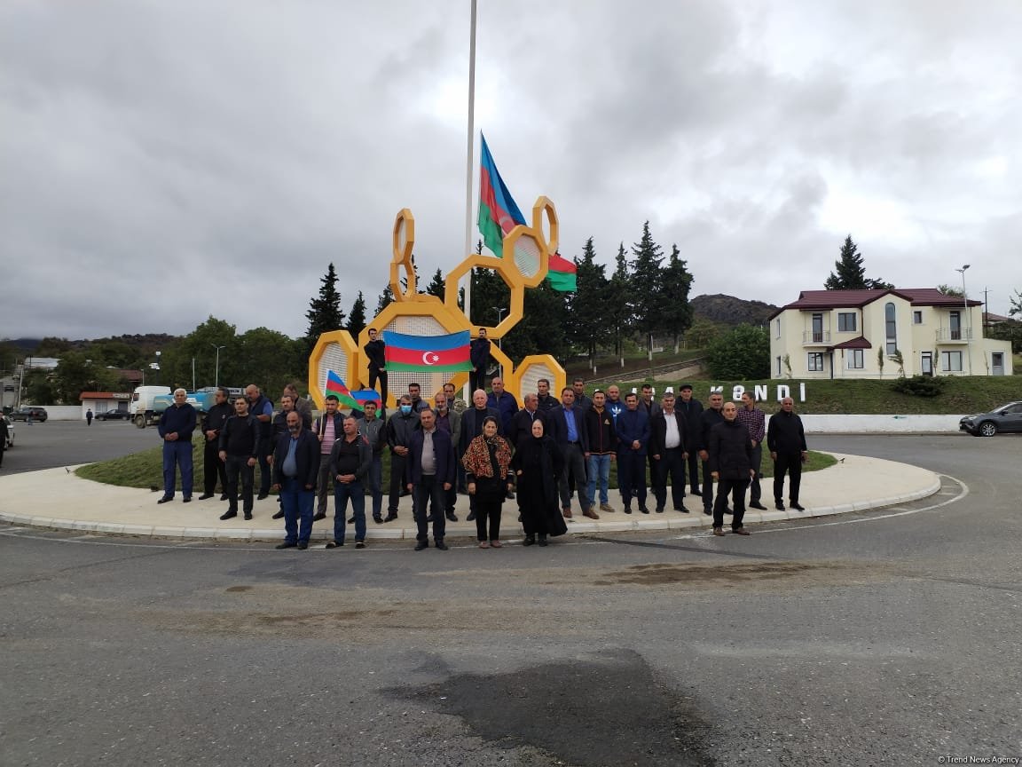 27 Sentyabr – Anım Günündə Xankəndi, Ağdərə və Xocalıda 1 dəqiqəlik sükut elan olunub (FOTO)