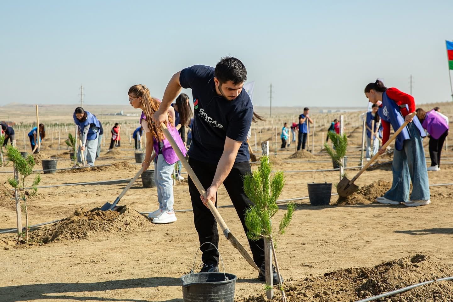 Azərbaycan Könüllü Təşkilatları İttifaqı tərəfindən 27 Sentyabr – Anım Gününə həsr olunmuş kütləvi silsilə tədbirlər həyata keçirilib (FOTO)