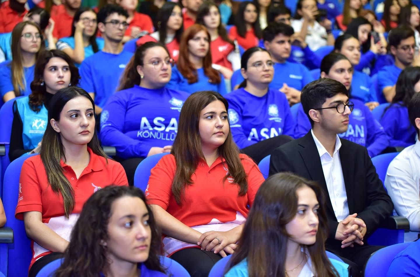 Azərbaycan Könüllü Təşkilatları İttifaqı tərəfindən 27 Sentyabr – Anım Gününə həsr olunmuş kütləvi silsilə tədbirlər həyata keçirilib (FOTO)