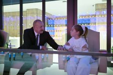 Prezident İlham Əliyev və Birinci xanım Mehriban Əliyevanın Gəncədə şəhid övladları ilə səmimi görüşü (FOTO/VİDEO)