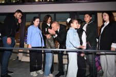 Prezident İlham Əliyev və Birinci xanım Mehriban Əliyevanın Gəncədə şəhid övladları ilə səmimi görüşü (FOTO/VİDEO)