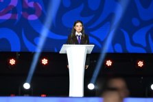 Prezident İlham Əliyev və Birinci xanım Mehriban Əliyeva Gəncədə III MDB Oyunlarının təntənəli açılış mərasimini izləyiblər (FOTO/VİDEO) (YENİLƏNİB-3)