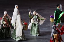 Prezident İlham Əliyev və Birinci xanım Mehriban Əliyeva Gəncədə III MDB Oyunlarının təntənəli açılış mərasimini izləyiblər (FOTO/VİDEO) (YENİLƏNİB-3)