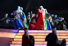 Prezident İlham Əliyev və Birinci xanım Mehriban Əliyeva Gəncədə III MDB Oyunlarının təntənəli açılış mərasimini izləyiblər (FOTO/VİDEO) (YENİLƏNİB-3)