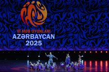 Gəncədə III MDB Oyunlarının açılış mərasimi keçirilir Prezident İlham Əliyev və Birinci xanım Mehriban Əliyeva tədbiri izləyiblər (FOTO)