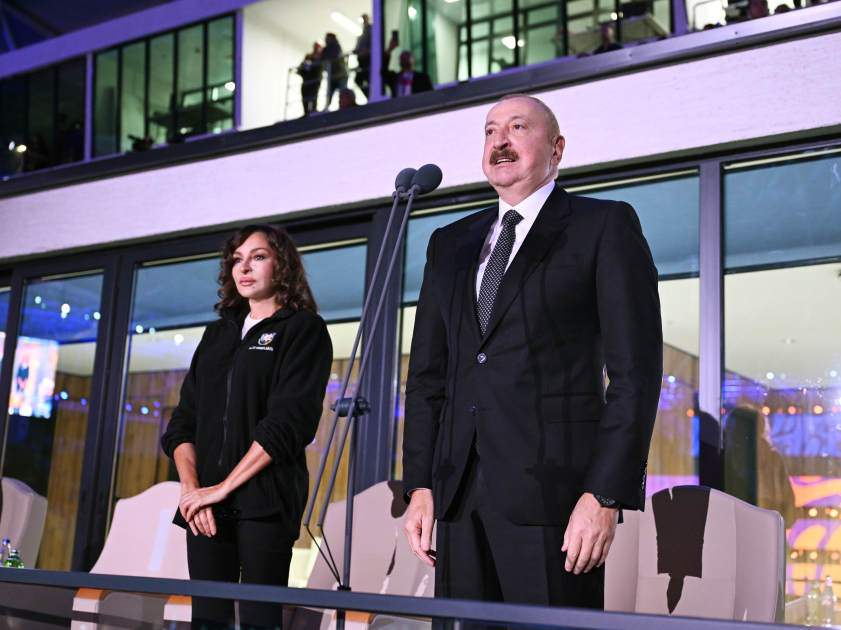 Prezident İlham Əliyev və Birinci xanım Mehriban Əliyevanın Gəncədə şəhid övladları ilə səmimi görüşü (FOTO/VİDEO)