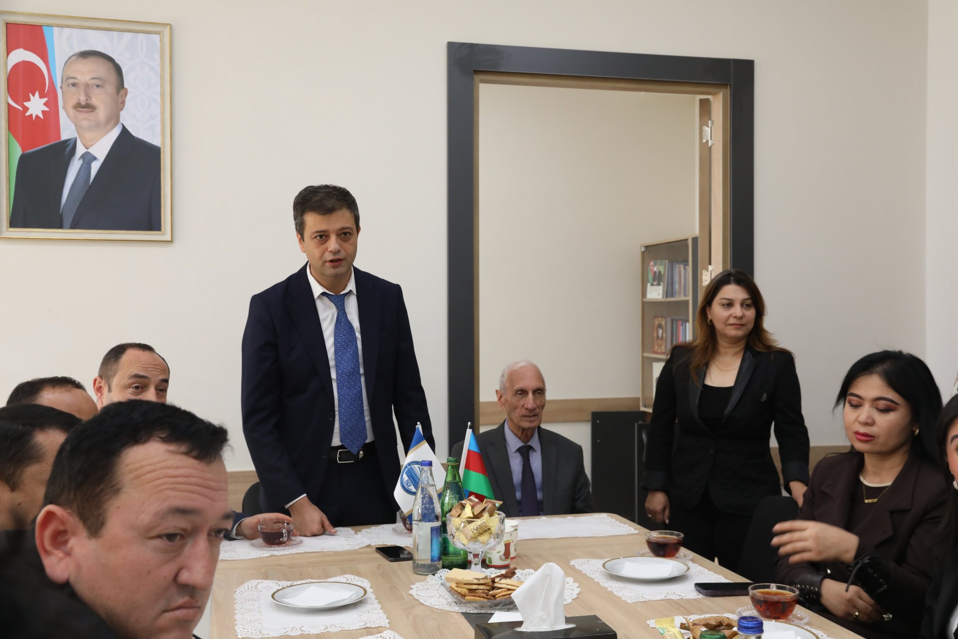 Özbəkistanlı media nümayəndələri ilə Bakı Dövlət Universitetində görüş keçirilib (FOTO)
