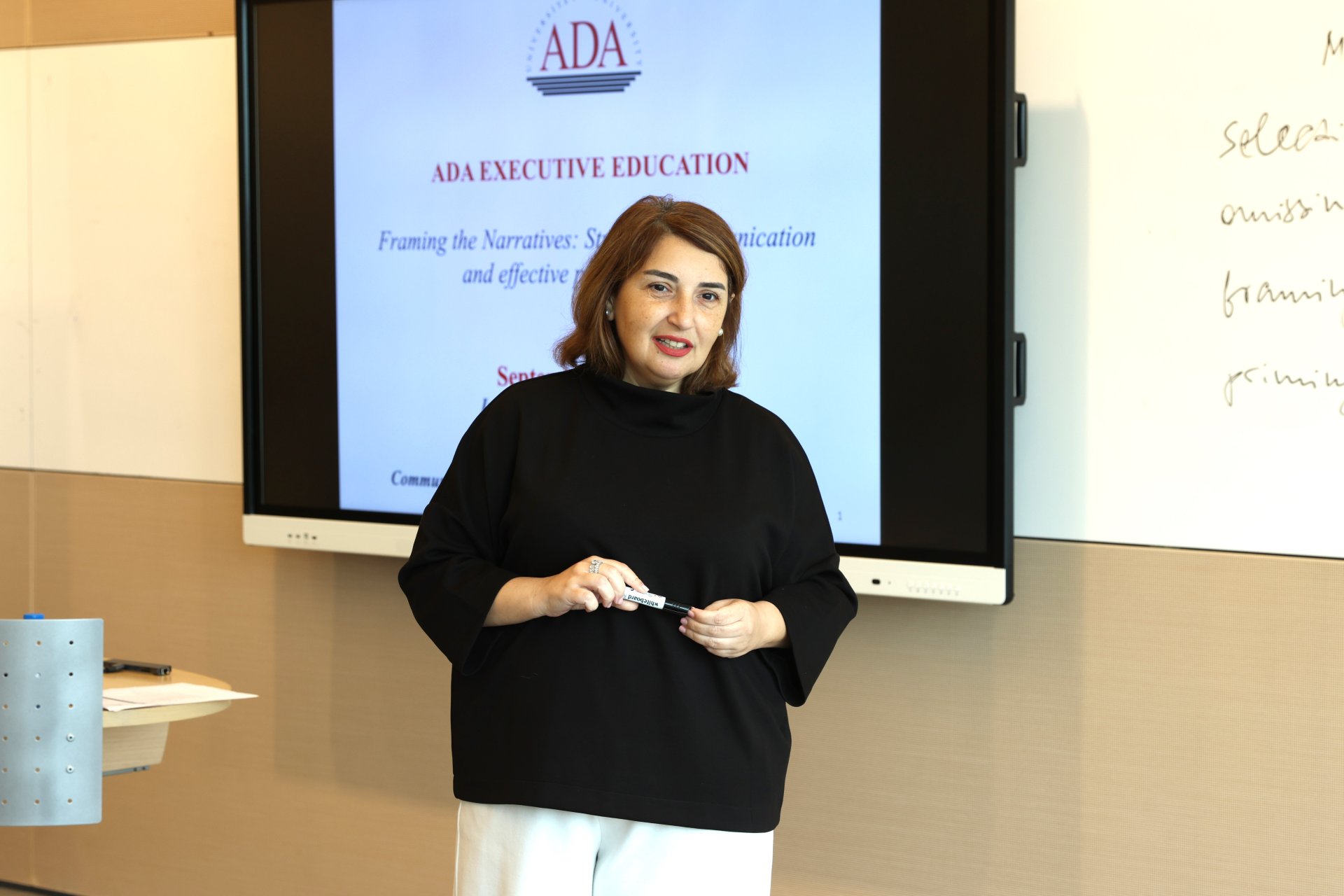 “Narrativlərin formalaşdırılması: Strateji kommunikasiya və ictimaiyyətlə əlaqələrdə effektivlik” mövzusunda seminar keçirilib (FOTO)