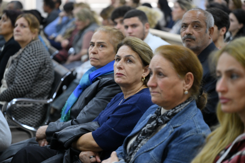 Ermənistan silahlı qüvvələrinin Aprel döyüşləri zamanı beynəlxalq humanitar hüquq normalarını pozaraq mülki şəxsləri və mülki obyektləri atəşə tutması ilə bağlı sənədlər məhkəmədə tədqiq olunub (FOTO)