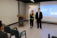 “Konstitusiya və Suverenlik İli” çərçivəsində elan olunmuş qrant müsabiqəsinin qalibləri ilə görüş keçirilib (FOTO)
