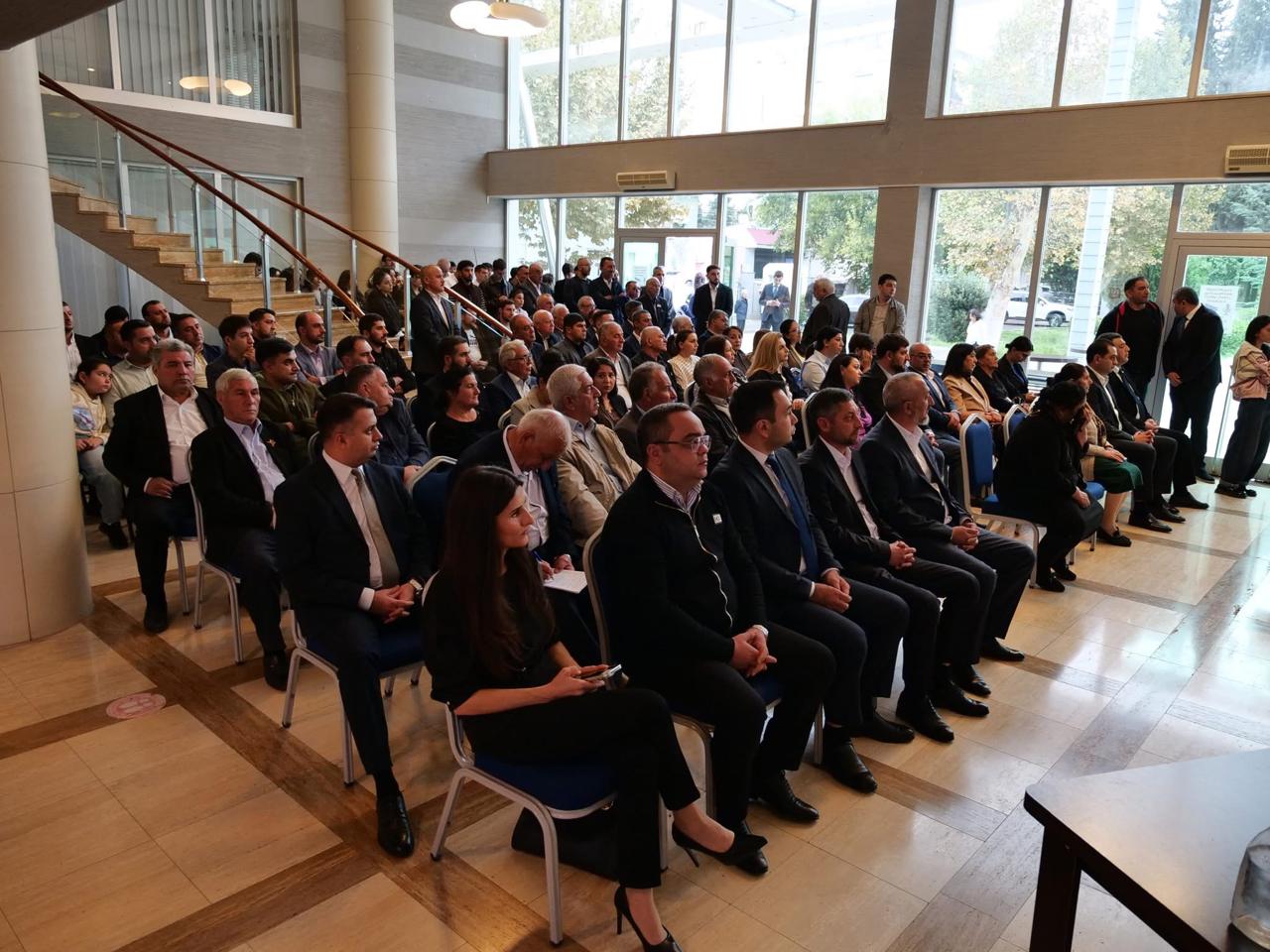 Marneulidəki Azərbaycan Evində Anım Günü tədbiri keçirilib (FOTO)