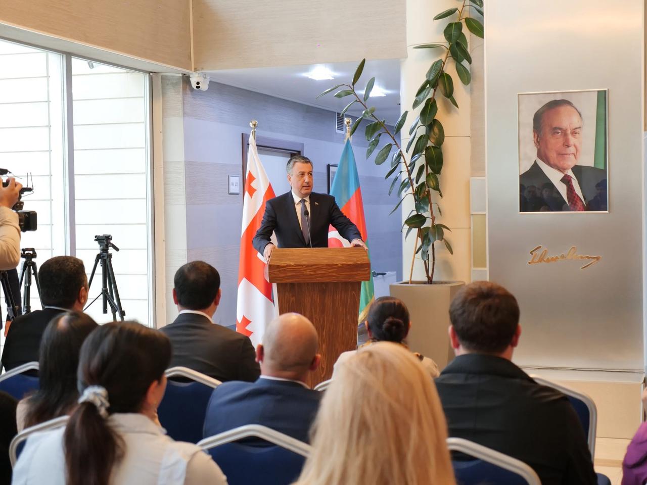 Marneulidəki Azərbaycan Evində Anım Günü tədbiri keçirilib (FOTO)