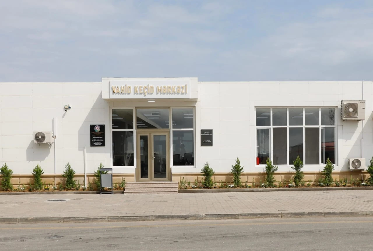 Bakı Limanında Vahid Keçid Mərkəzi istifadəyə verilib (FOTO)