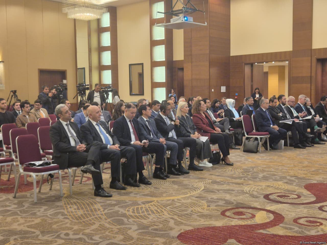 Bakıda Türk Dövlətləri Təşkilatı ilə bağlı konfrans keçirilir (FOTO)