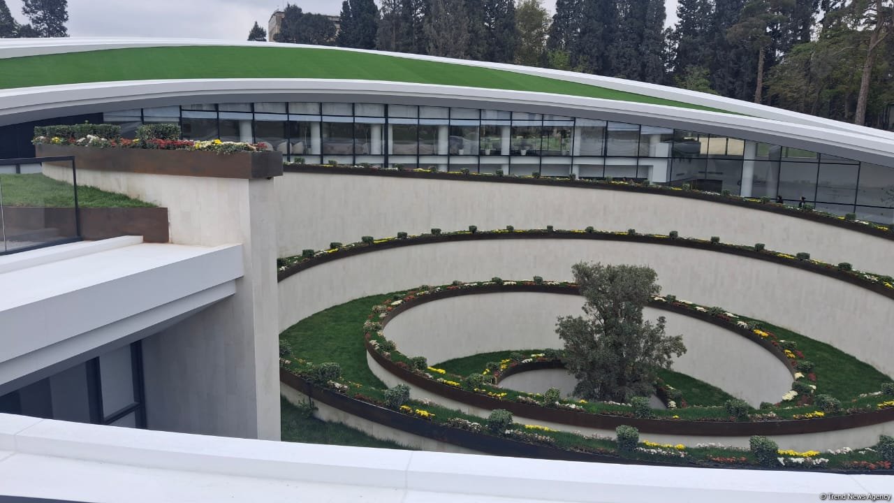 Gəncə Memorial Kompleksində Azərbaycan xalqına qarşı törədilən cinayətləri əks etdirən ekspozisiya təşkil olunub (FOTO)