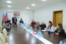 Özbəkistan Jurnalistlər İttifaqının sədri Mətbuat Şurasında olub (FOTO)
