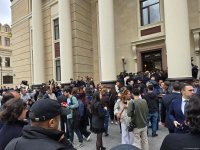 Əməkdar artist Cabir İmanovla vida mərasimi keçirilir (FOTO)