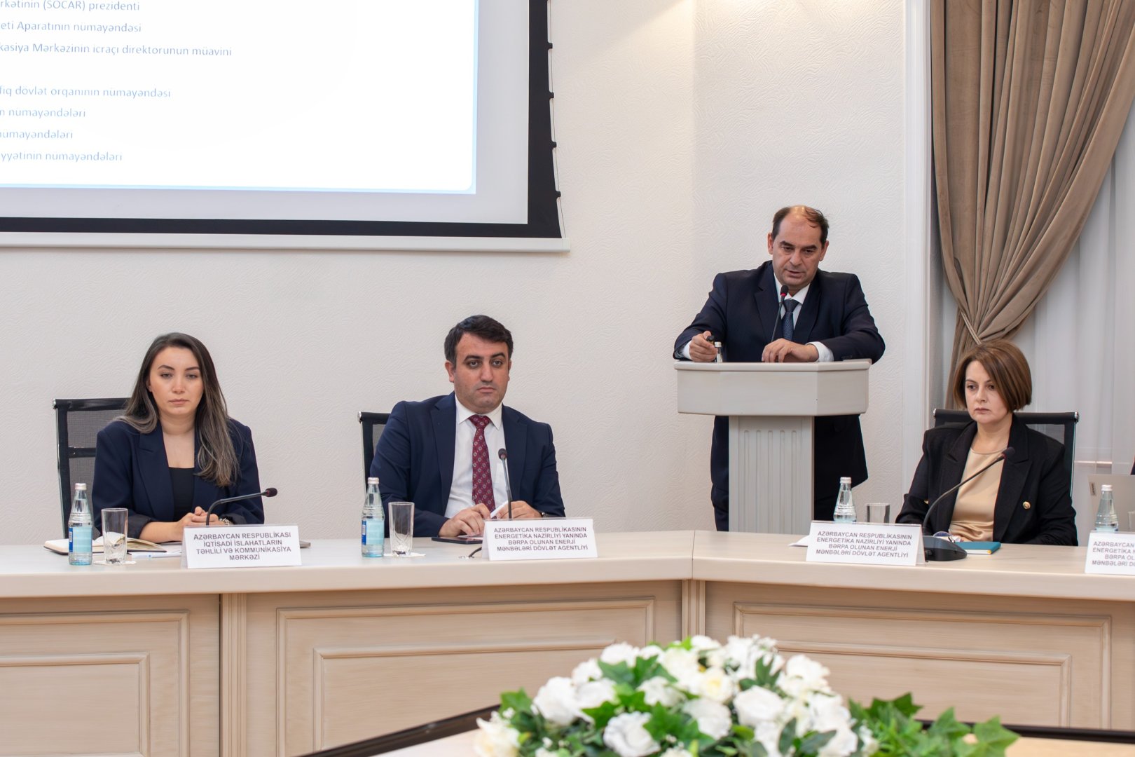 Energetika Nazirliyində “2027-2030-cu illərdə sosial-iqtisadi inkişaf Strategiyası”nın hazırlanması ilə bağlı iclas keçirilib