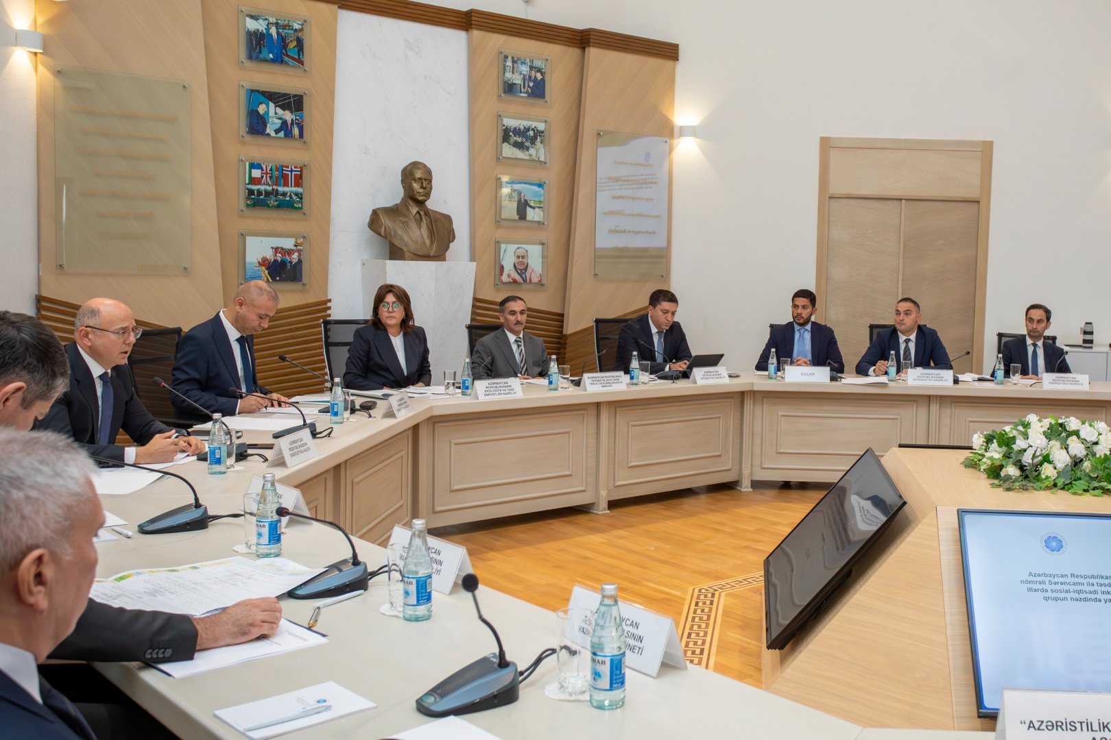 Energetika Nazirliyində “2027-2030-cu illərdə sosial-iqtisadi inkişaf Strategiyası”nın hazırlanması ilə bağlı iclas keçirilib