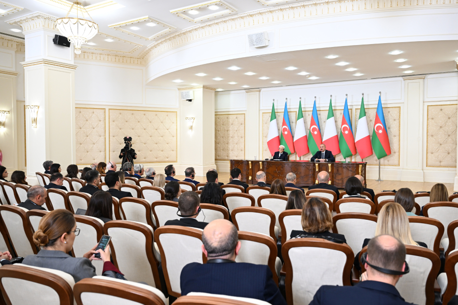Prezident İlham Əliyev və Prezident Sercio Mattarella mətbuata bəyanatlarla çıxış ediblər (YENİLƏNİB) (FOTO/VİDEO)