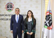 İki vəkilin fəaliyyəti dayandırılıb (FOTO)