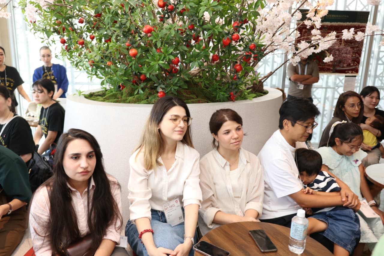 Fuad Muradov Yaponiyadakı Azərbaycan icması ilə görüşüb (FOTO)