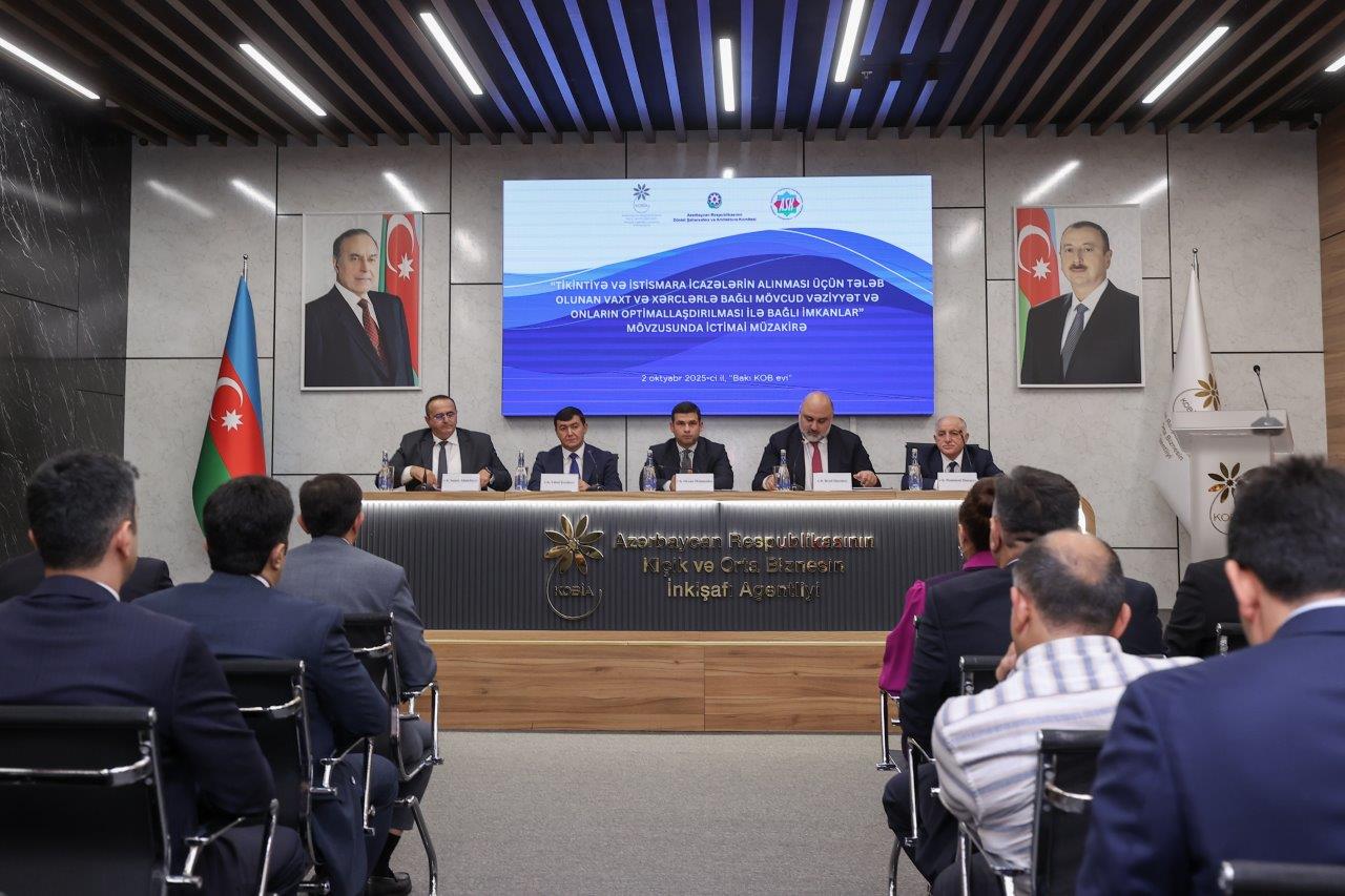 Tikinti sektoru ilə bağlı dövlət qurumlarının və sahibkarların iştirakı ilə ictimai müzakirə təşkil olunub (FOTO)