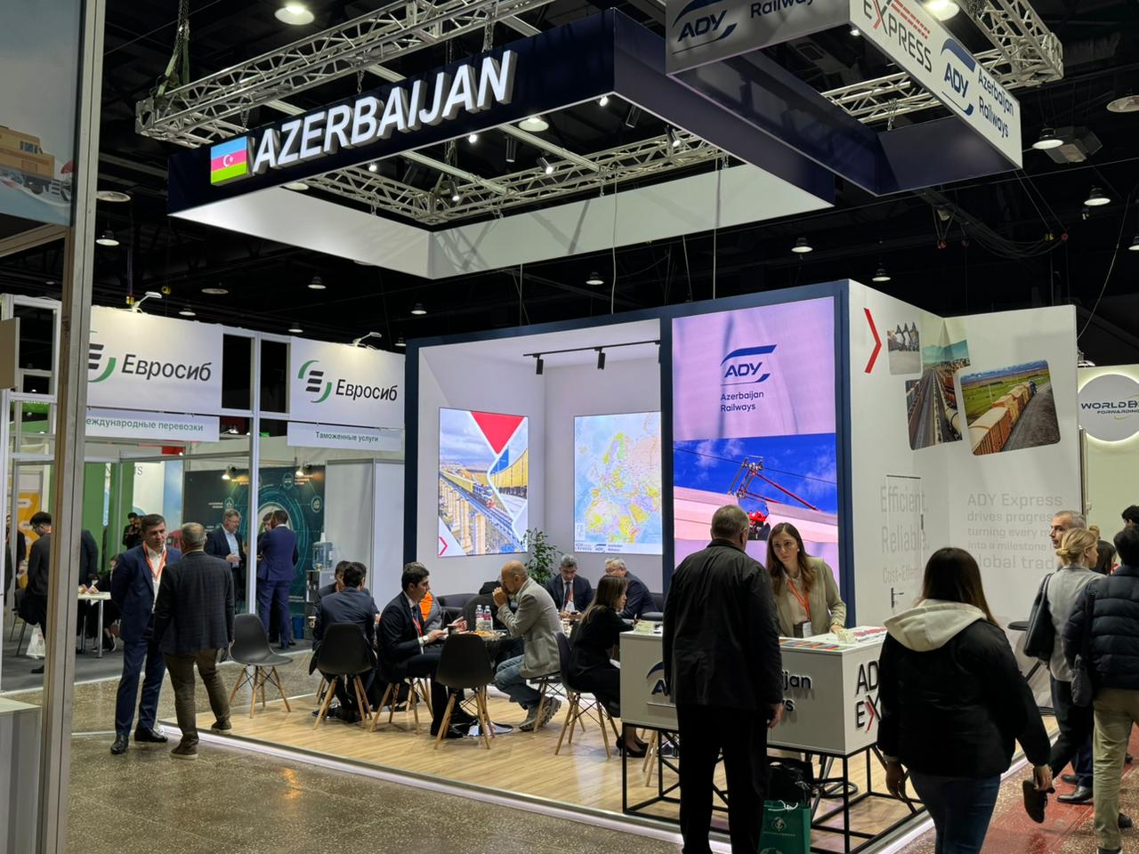 “TransLogistica Kazakhstan 2025” sərgisində Azərbaycanın tranzit potensialı təqdim olunub (FOTO)